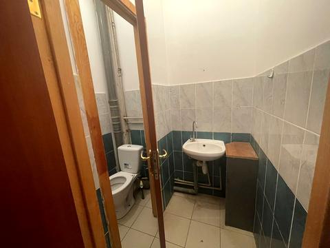 комерційна за адресою Микулинецька вул., 3а