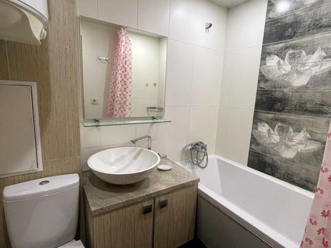 квартира по адресу Леся Сердюка ул. (Командарма Корка), 38