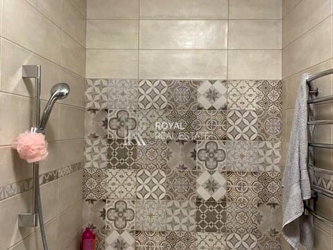 квартира за адресою Дніпровська набережна вул., 19