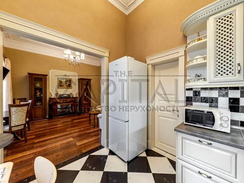 квартира за адресою Івана Франка вул., 38