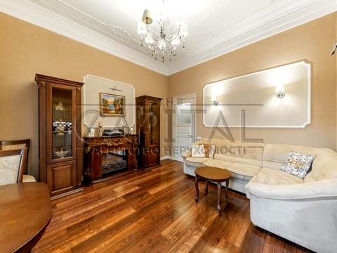 квартира за адресою Івана Франка вул., 38