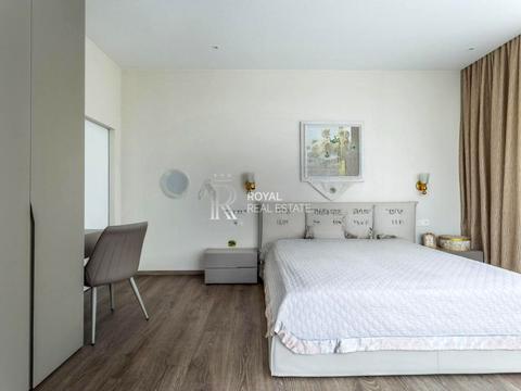 квартира за адресою Андрія Верхогляда вул. (Михайла Драгомирова), 9