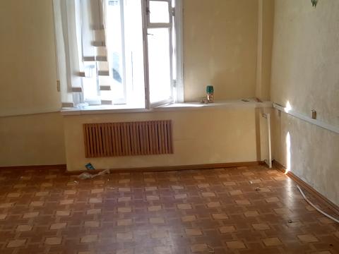 комерційна за адресою Саксаганського вул., 133-А