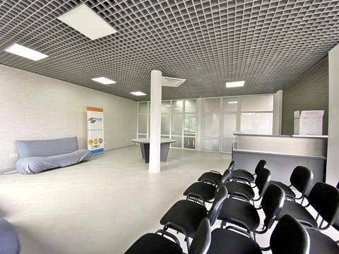 комерційна за адресою Дем'яна Попова вул., 8а