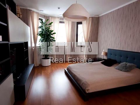 будинок за адресою с. Лісники, Виноградна вул.