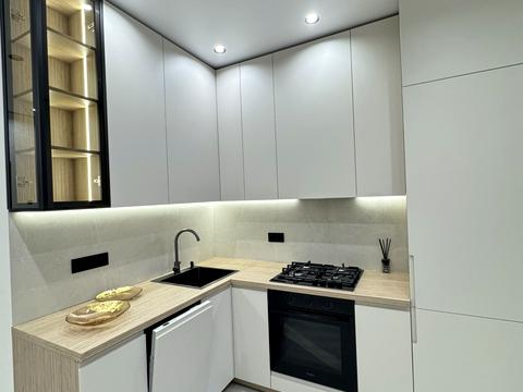 квартира за адресою Радісна, 6