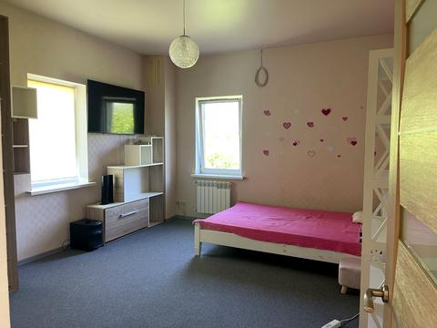 будинок за адресою Центральна вул.