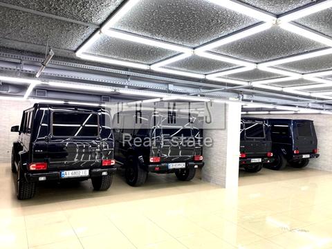 комерційна за адресою Миколи Бажана просп., 1