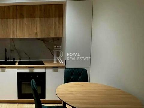 квартира за адресою Салютна вул., 2-Б