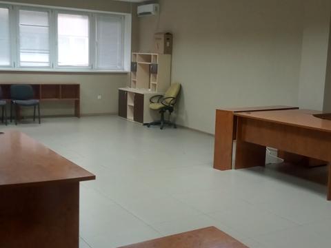 комерційна за адресою Харківське шосе, 19-Б