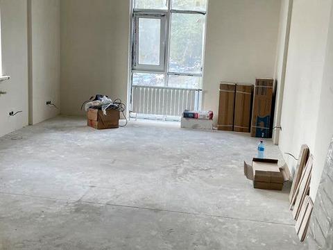 комерційна за адресою Микільсько-Слобідська вул., 10