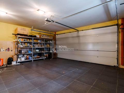 будинок за адресою Свято-Покровська вул. (Леніна), 15