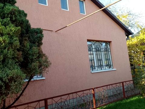 будинок за адресою Жовтнева