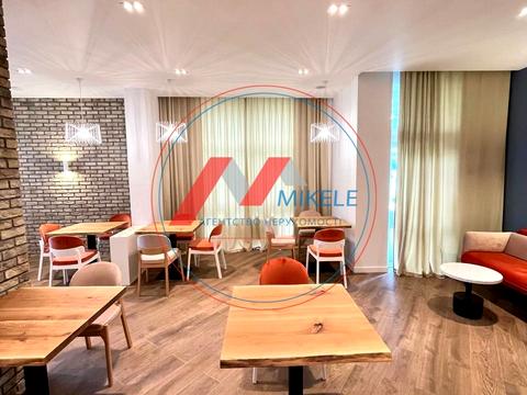 комерційна за адресою Оксамитова вул., 9-А