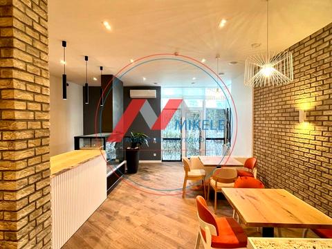 комерційна за адресою Оксамитова вул., 9-А