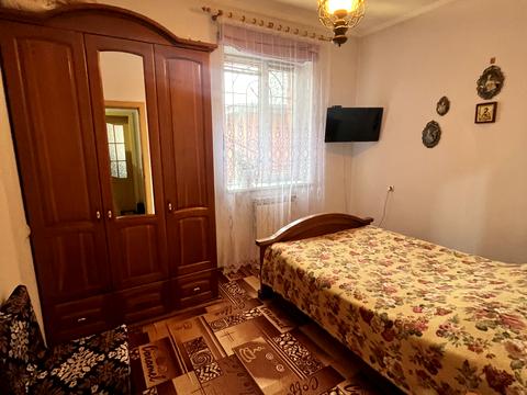 будинок за адресою Жовтнева