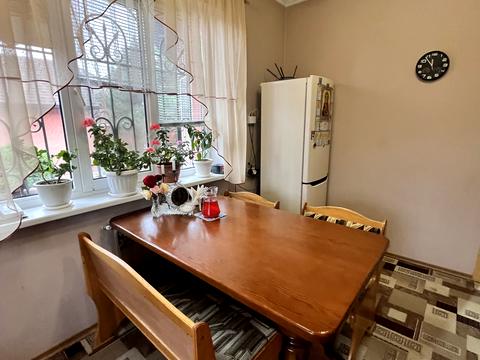 будинок за адресою Жовтнева