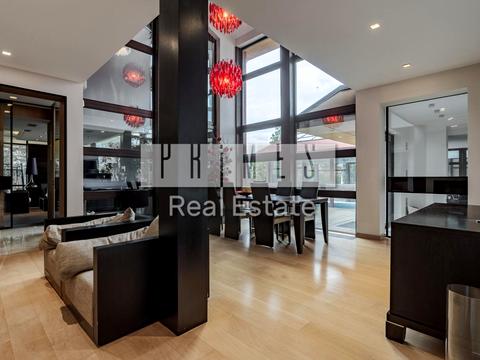 будинок за адресою 13-та Садова вул.