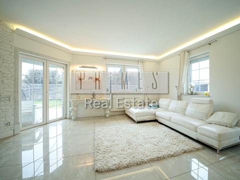 дом по адресу Владимирская ул.