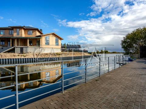 дом по адресу Святищенская ул.