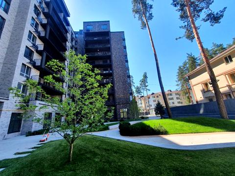 коммерческая по адресу Літературна ул. (Чехова), 1в