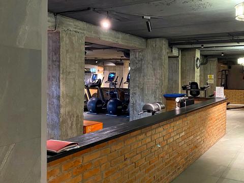 коммерческая по адресу Матвія Донцова ул. (Тургеневская), 50-А