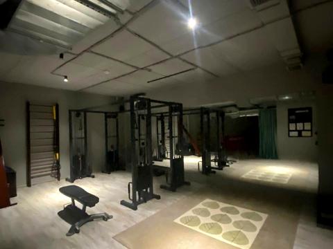 коммерческая по адресу Матвія Донцова ул. (Тургеневская), 50-А