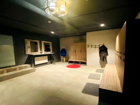 коммерческая по адресу Матвія Донцова ул. (Тургеневская), 50-А