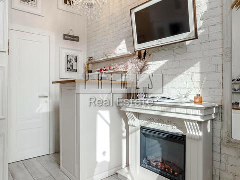 коммерческая по адресу Салютная ул., 2