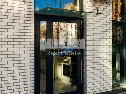 коммерческая по адресу Салютная ул., 2