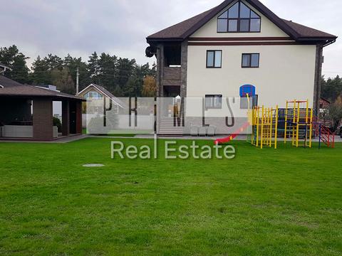 будинок за адресою с. Княжичі, Ясна вул.