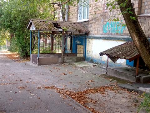 комерційна за адресою Уманська вул., 25