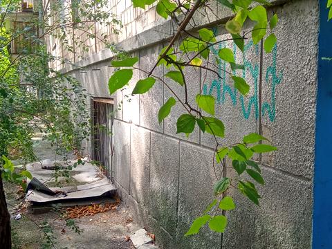 комерційна за адресою Уманська вул., 25