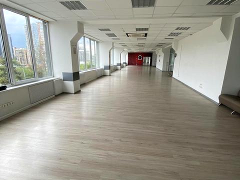 коммерческая по адресу Науки просп. (Ленина), 38