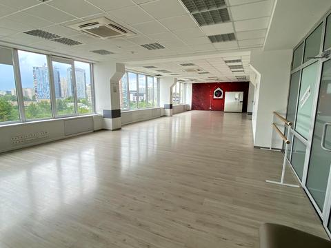 коммерческая по адресу Науки просп. (Ленина), 38