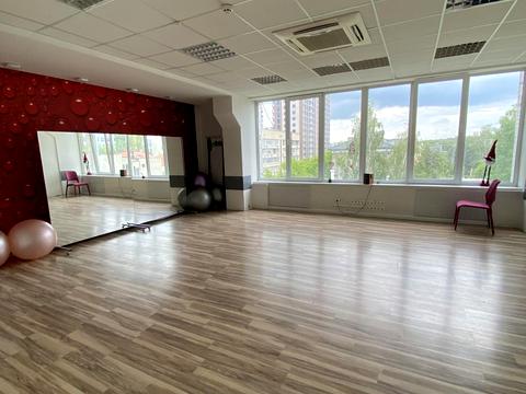 коммерческая по адресу Науки просп. (Ленина), 38