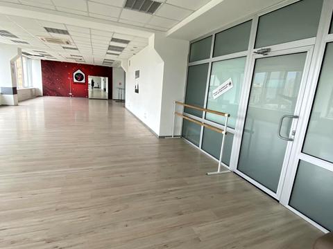 коммерческая по адресу Науки просп. (Ленина), 38