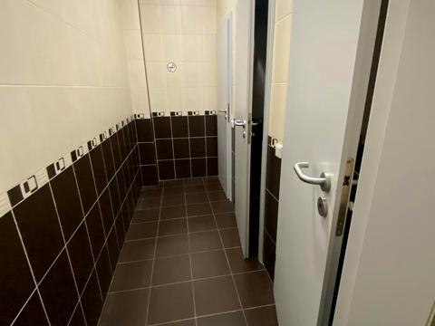 коммерческая по адресу Науки просп. (Ленина), 38