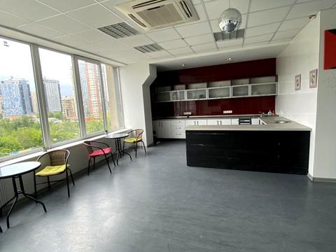 коммерческая по адресу Науки просп. (Ленина), 38