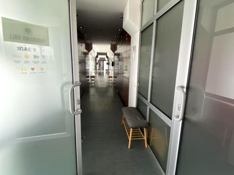 коммерческая по адресу Науки просп. (Ленина), 38