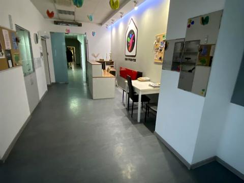 коммерческая по адресу Науки просп. (Ленина), 38