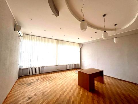 коммерческая по адресу Науки просп. (Ленина), 38