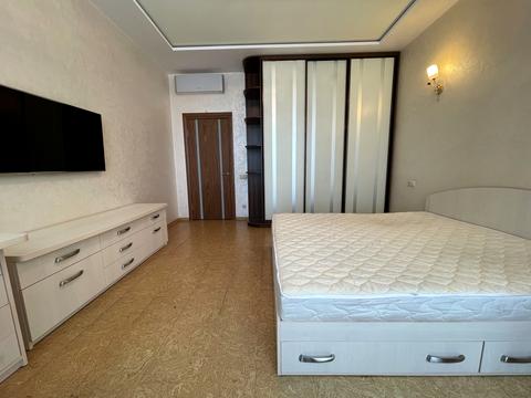 квартира по адресу Андрея Верхогляда ул. (Михайла Драгомирова), 12