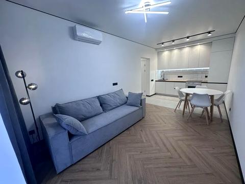 квартира за адресою Михайла Максимовича вул. (Онуфрія Трутенка), 24