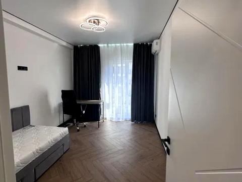 квартира за адресою Михайла Максимовича вул. (Онуфрія Трутенка), 24