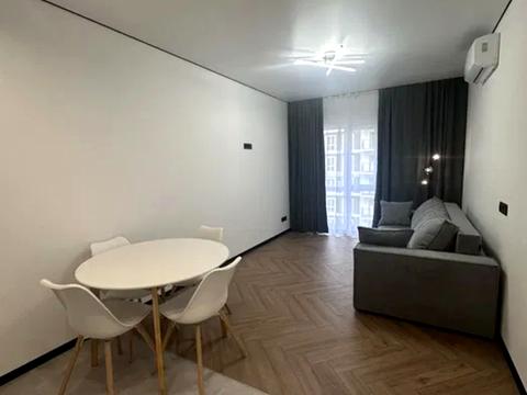 квартира за адресою Михайла Максимовича вул. (Онуфрія Трутенка), 24