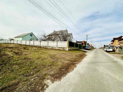 ділянка за адресою Черняхівського вул.