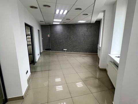 комерційна за адресою Глибочицька вул., 17М