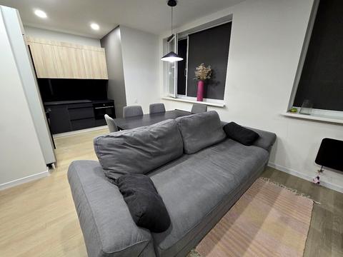 квартира за адресою Київ, Практична вул., 2