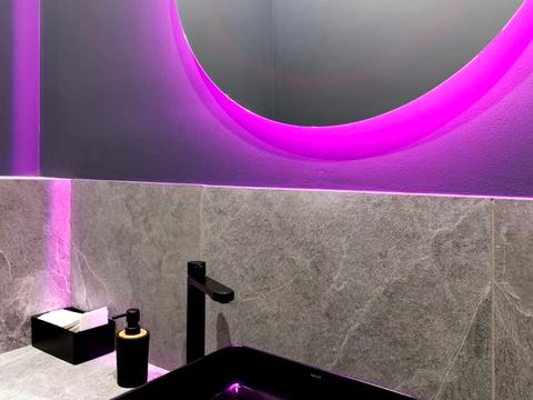 комерційна за адресою Левка Лук'яненка вул. (Маршала Тимошенка), 21/14